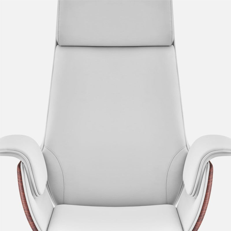 Boss 8.2 office chair